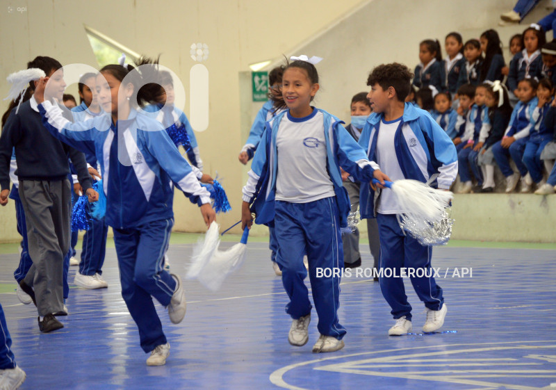 CUENCA-MINUTO CIVICO-DIA DEL NIÑO
