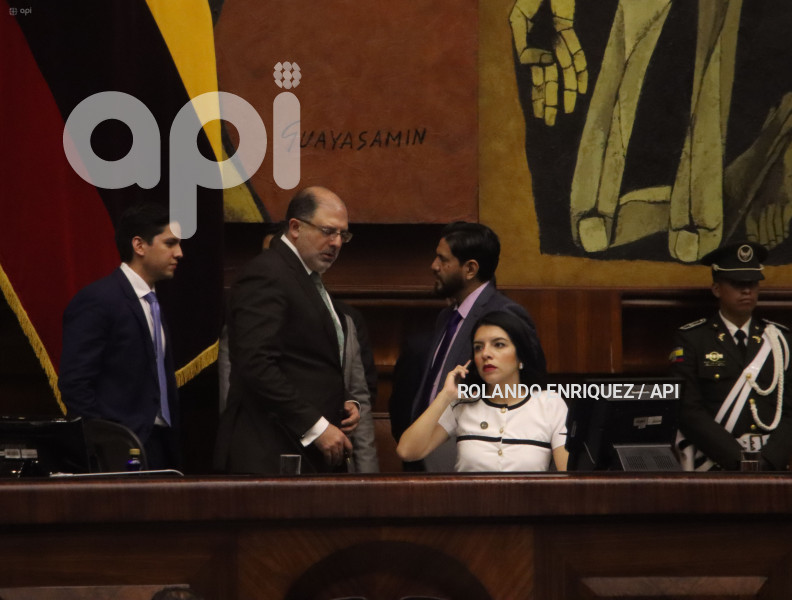 ASAMBLEA-SUCESION-PRESIDENCIAL