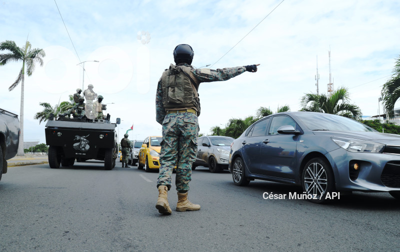 GYE-OPERATIVOS MANTA