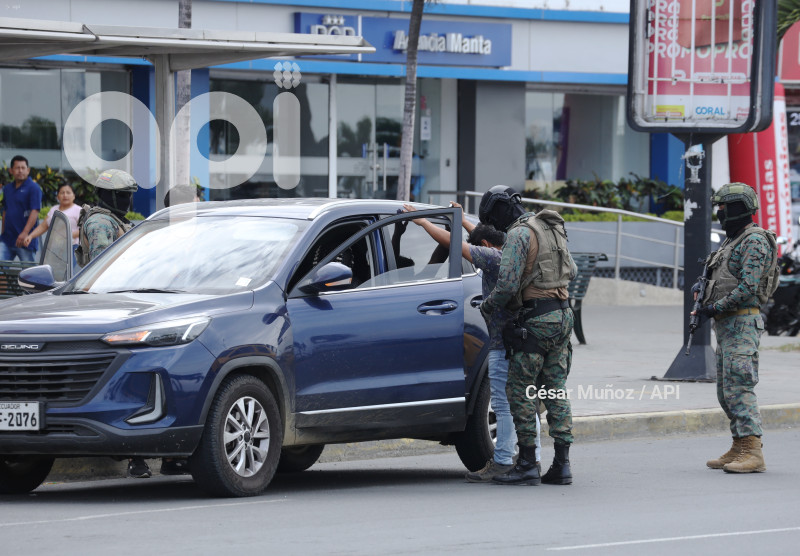 GYE-OPERATIVOS MANTA