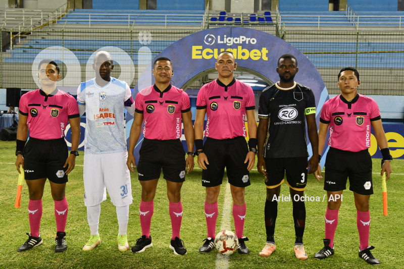 FBL-SERIE B-MANTA-LEONES DEL NORTE