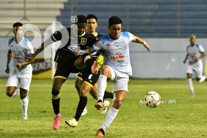 FBL-SERIE B-MANTA-LEONES DEL NORTE