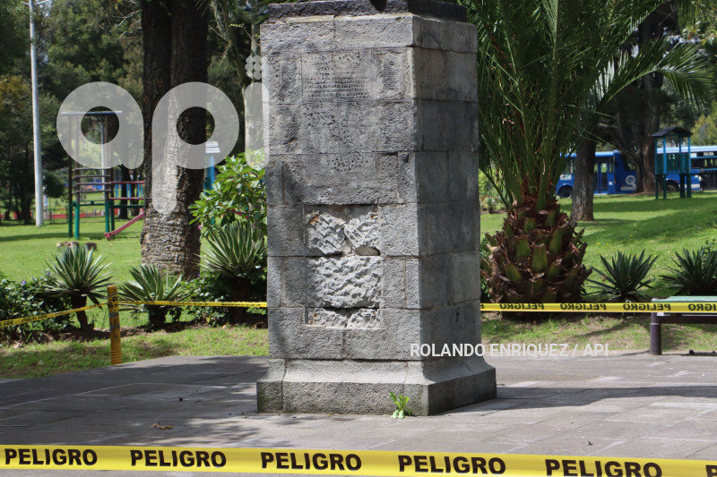 VANDALIZARON-MONUMENTO-ELOY -ALFARO