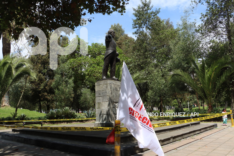 VANDALIZARON-MONUMENTO-ELOY -ALFARO