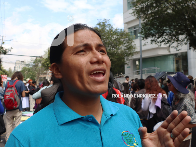 PLANTON-APAGUEN-MECHEROS-CORTE-CONSTITUCIONAL