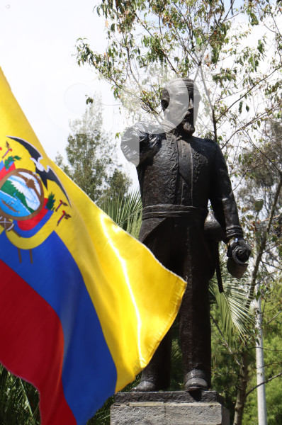 VANDALIZARON-MONUMENTO-ELOY -ALFARO