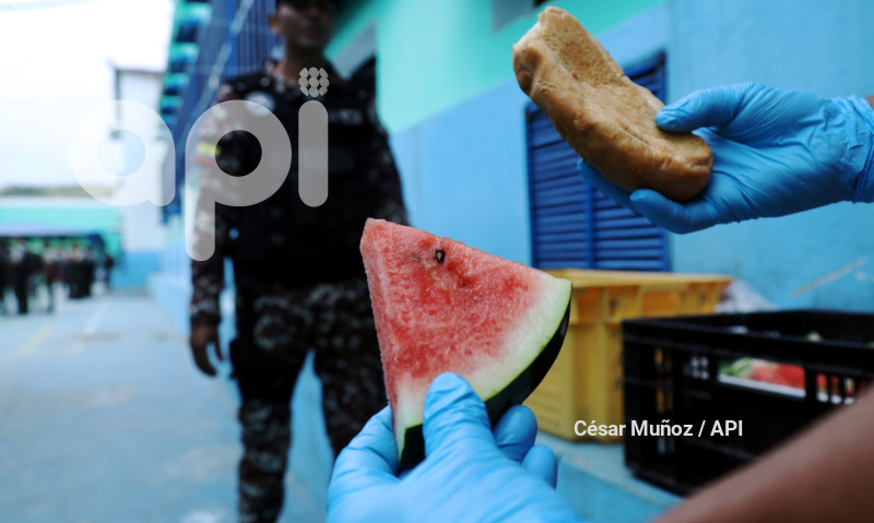 PORTOVIEJO-ALIMENTACION CARCELES