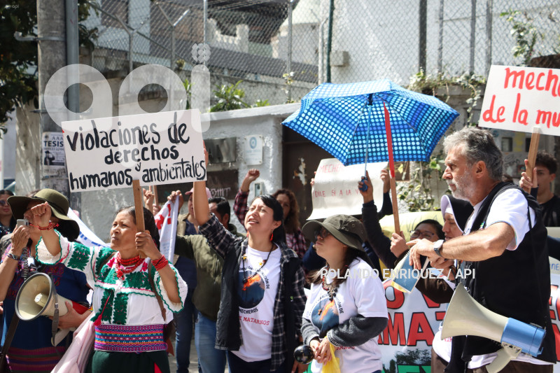 PLANTON-APAGUEN-MECHEROS-CORTE-CONSTITUCIONAL
