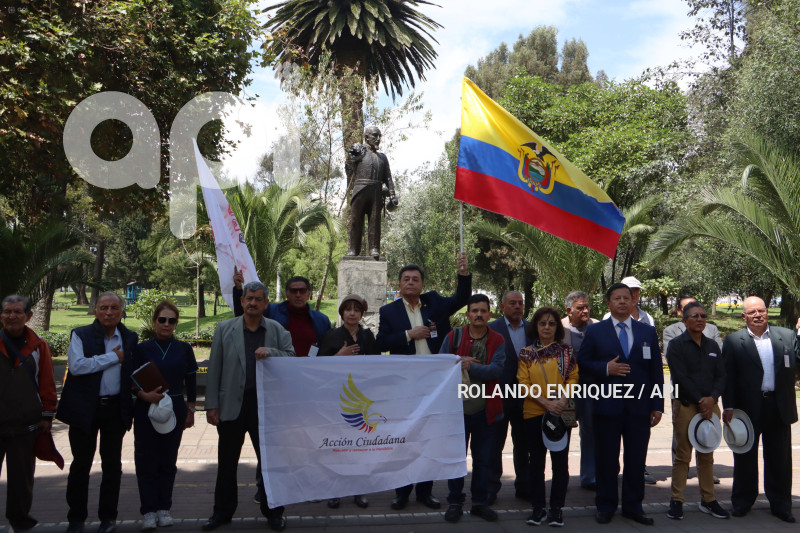VANDALIZARON-MONUMENTO-ELOY -ALFARO
