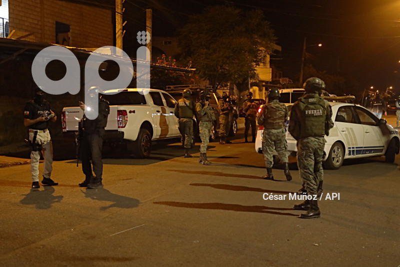 MANTA-OPERATIVOS MADRUGADA