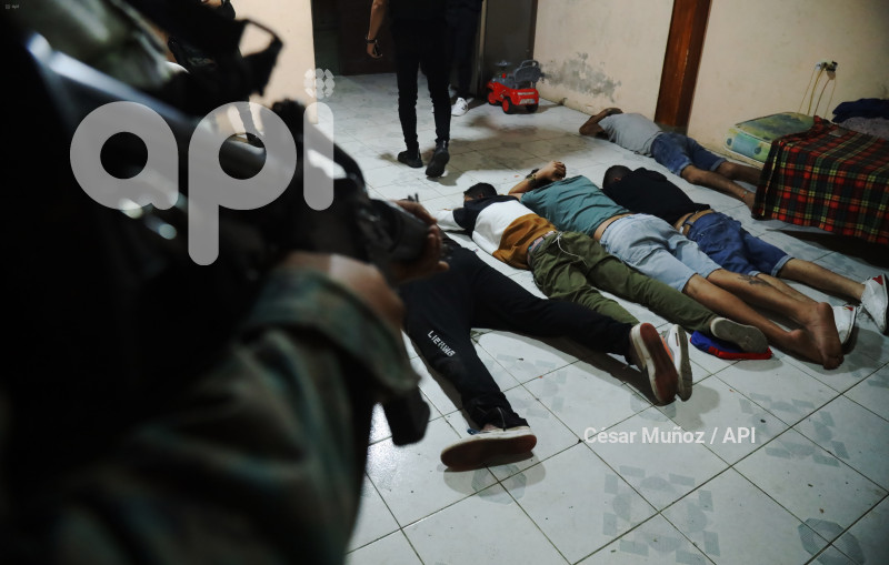 MANTA-OPERATIVOS MADRUGADA