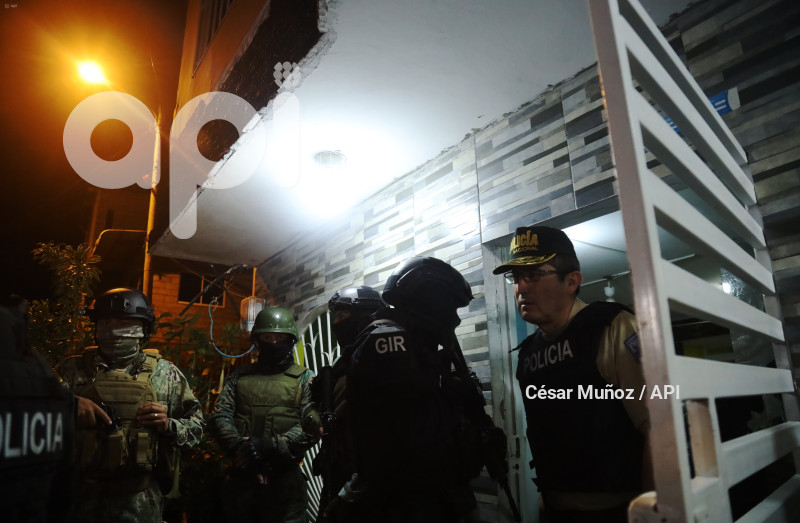 MANTA-OPERATIVOS MADRUGADA