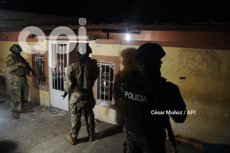 MANTA-OPERATIVOS MADRUGADA