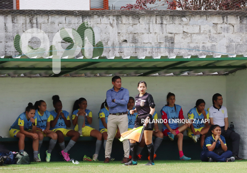 FBL-SUPERLIGA-FEMENINA-ESPUCE-NUSTA