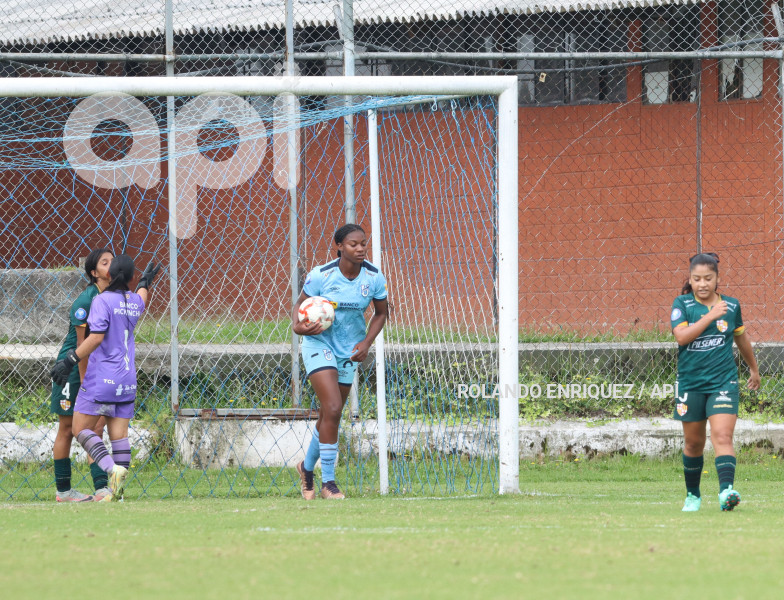 FBL-SUPERLIGA-FEMENINA-CATOLICA-TOREROS