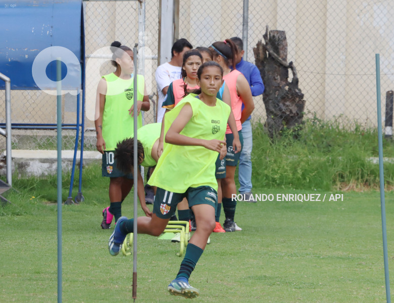 FBL-SUPERLIGA-FEMENINA-CATOLICA-TOREROS