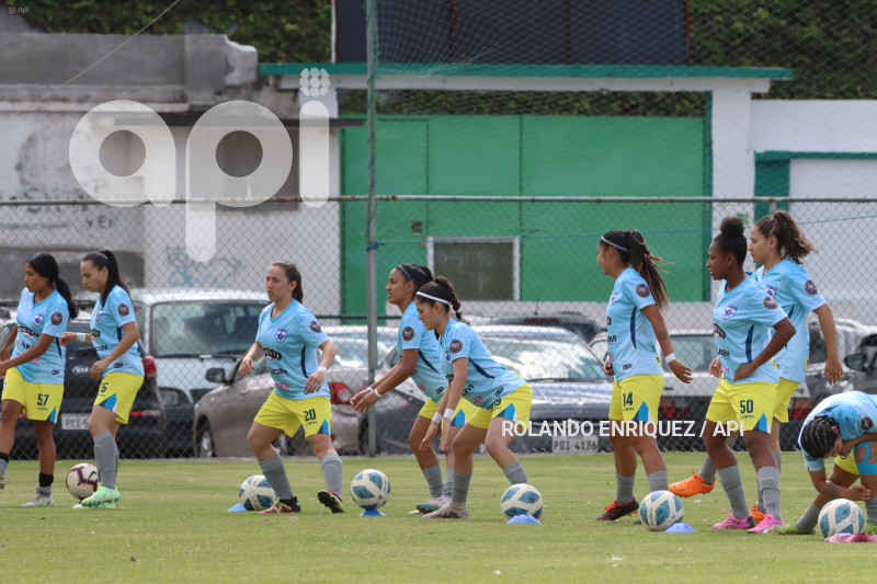 FBL-SUPERLIGA-FEMENINA-ESPUCE-NUSTA