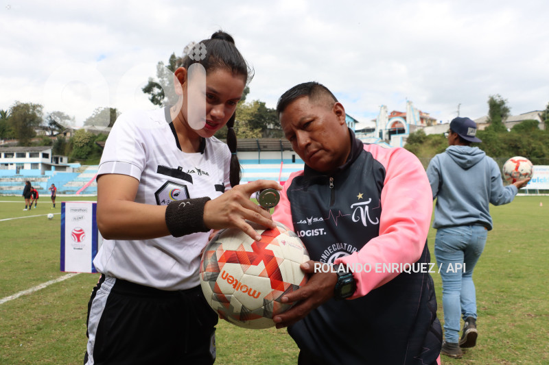 FBL-SUPERLIGA-FEMENINA-NANAS-DEP-IBARRA