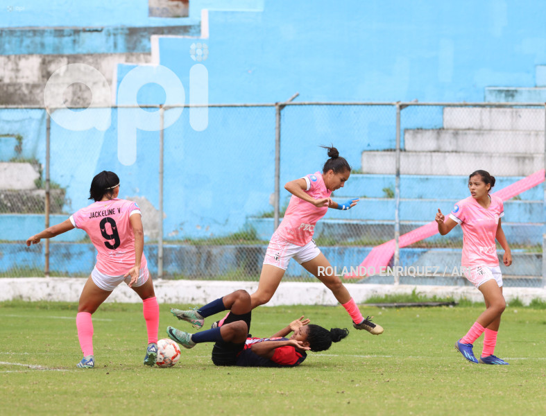 FBL-SUPERLIGA-FEMENINA-NANAS-DEP-IBARRA