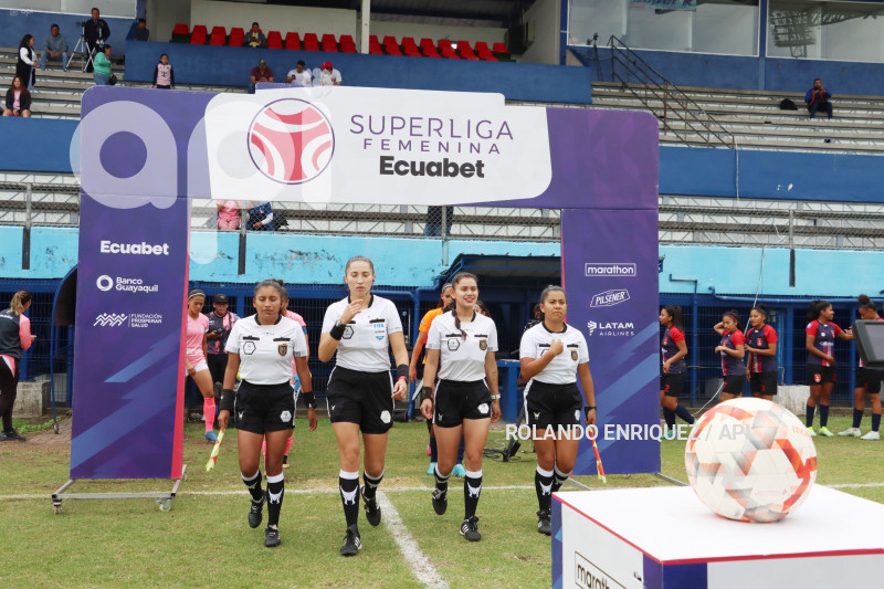 FBL-SUPERLIGA-FEMENINA-NANAS-DEP-IBARRA