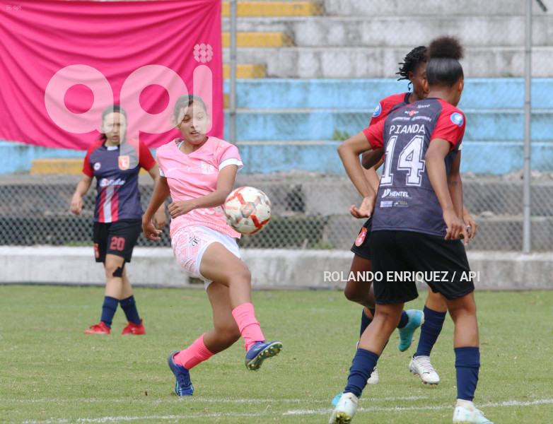 FBL-SUPERLIGA-FEMENINA-NANAS-DEP-IBARRA