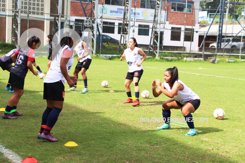 FBL-SUPERLIGA-FEMENINA-NANAS-DEP-IBARRA