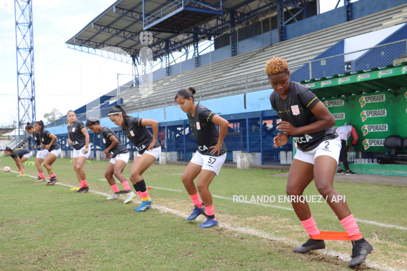 FBL-SUPERLIGA-FEMENINA-NANAS-DEP-IBARRA