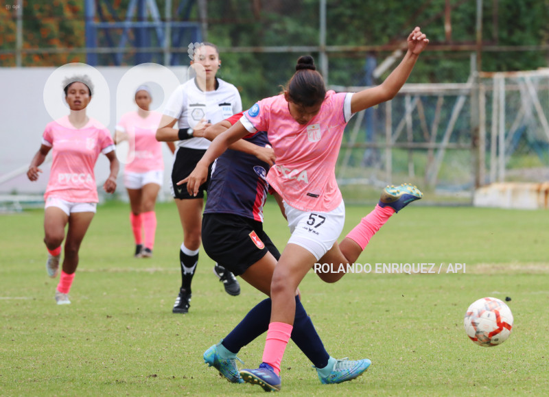 FBL-SUPERLIGA-FEMENINA-NANAS-DEP-IBARRA