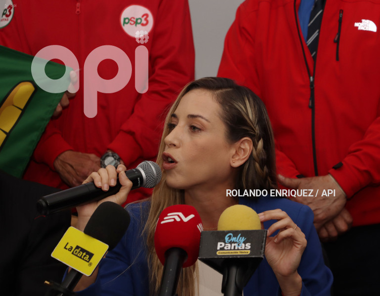 CANDIDATA-PRESIDENCIA-ANDREA-GONZALEZ