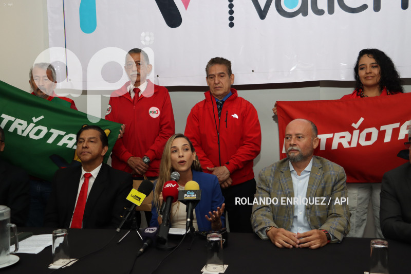 CANDIDATA-PRESIDENCIA-ANDREA-GONZALEZ
