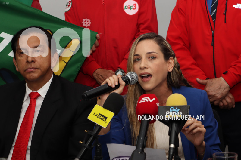 CANDIDATA-PRESIDENCIA-ANDREA-GONZALEZ