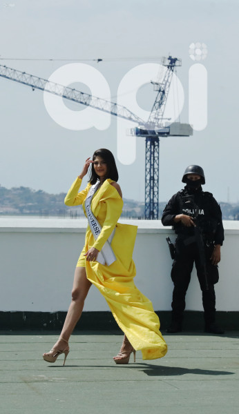GYE-SOLCA-MISS UNIVERSO