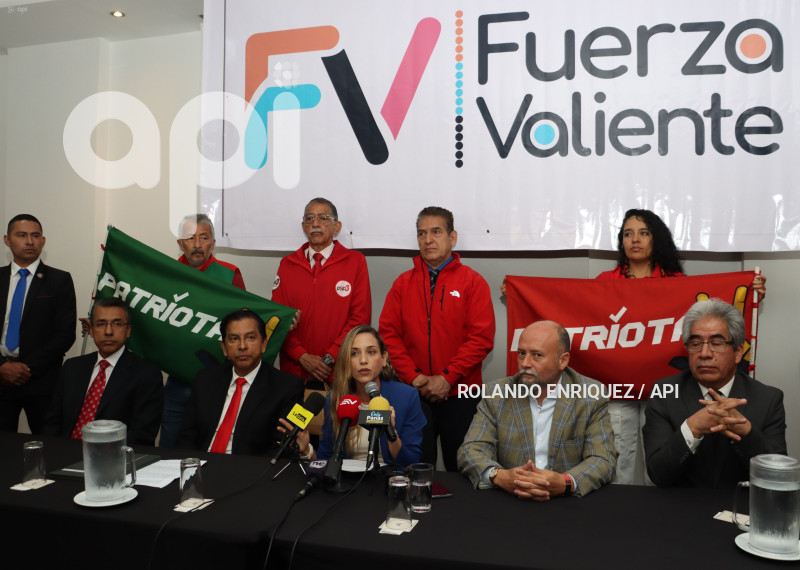 CANDIDATA-PRESIDENCIA-ANDREA-GONZALEZ