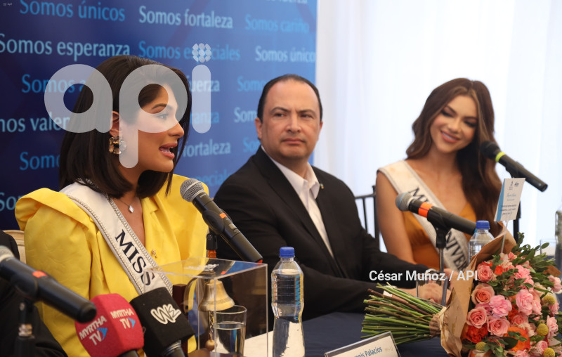 GYE-SOLCA-MISS UNIVERSO