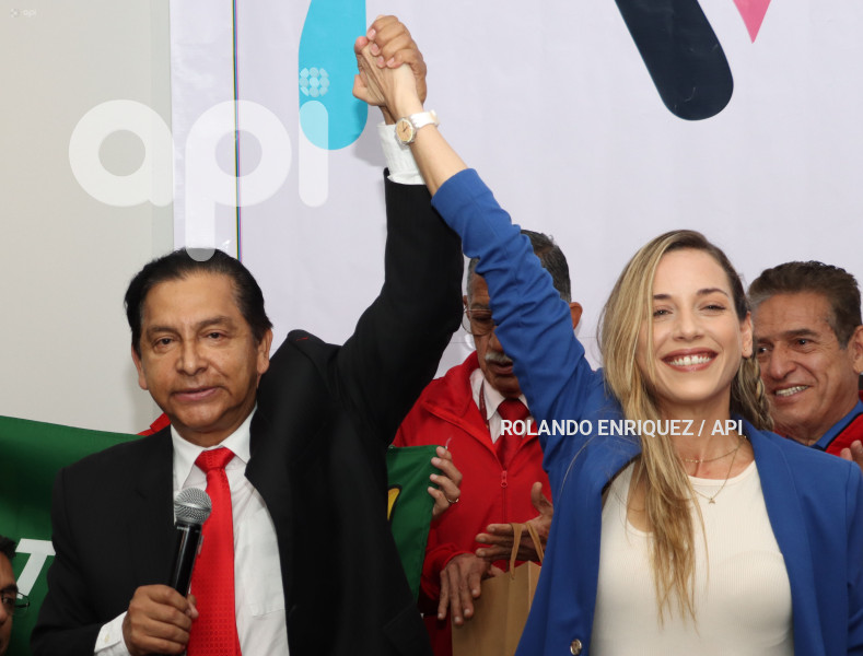 CANDIDATA-PRESIDENCIA-ANDREA-GONZALEZ