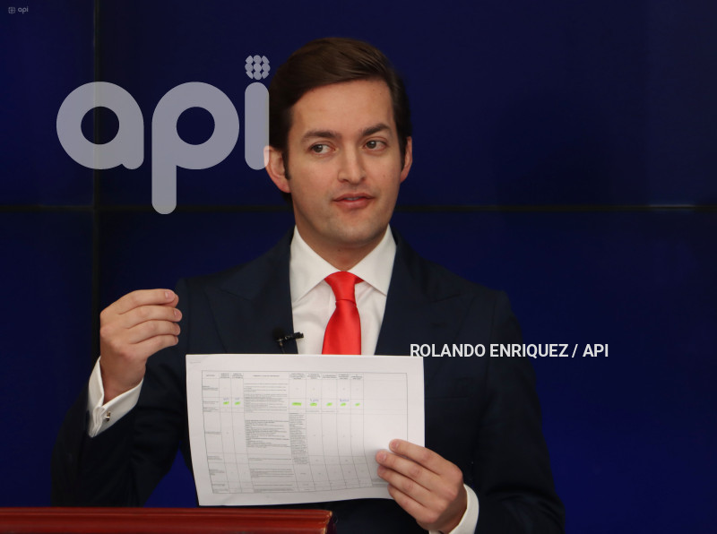 ESTEBAN-TORRES-RUEDA-PRENSA