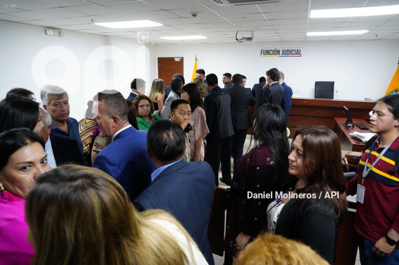 AUDIENCIA UCE CES