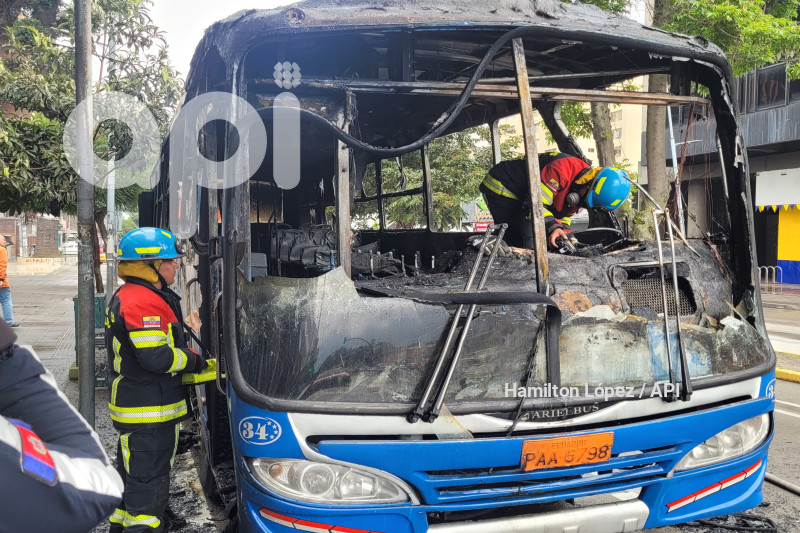 UIO INCENDIO BUS