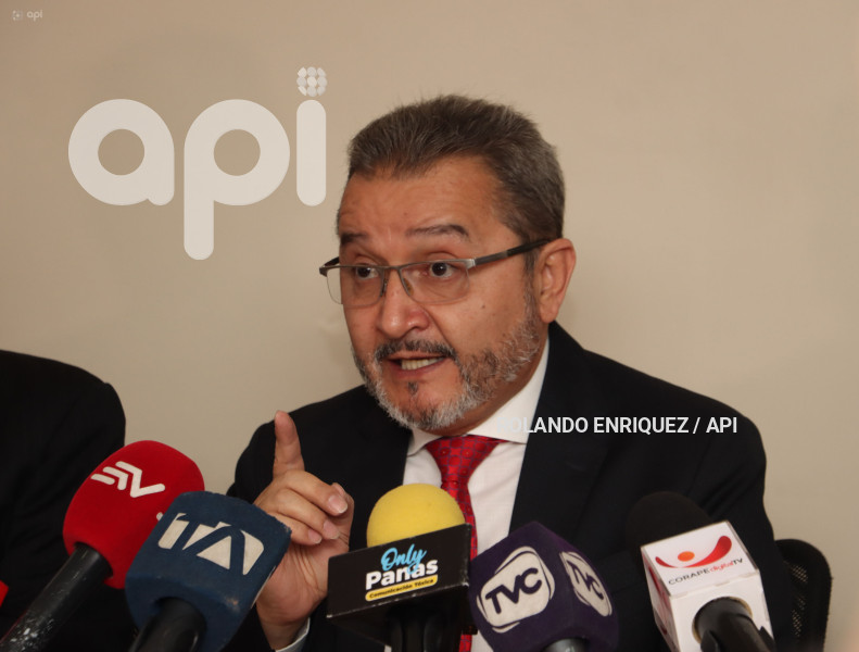 RUEDA-PRENSA-DISTRIBUIDORES-COMBUSTIBLES