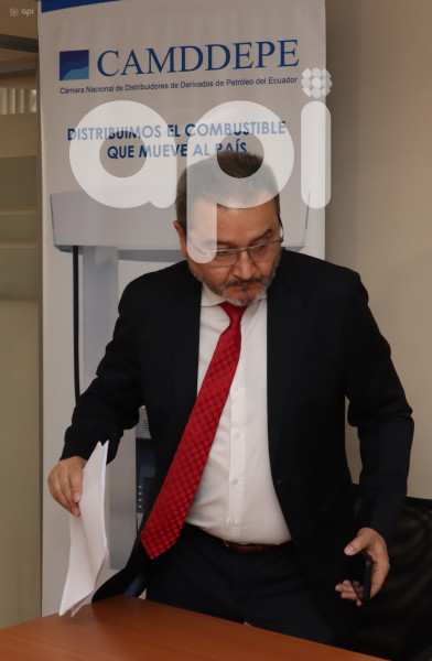 RUEDA-PRENSA-DISTRIBUIDORES-COMBUSTIBLES