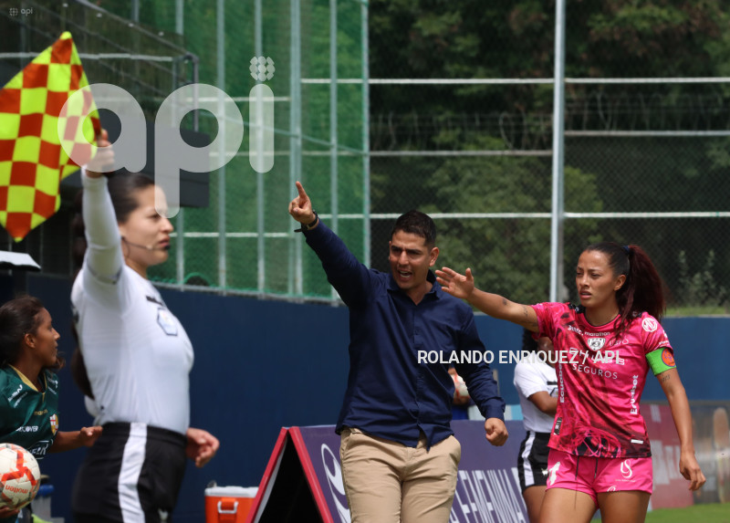 FBL-SUPERLIGA-FEMENINA-DRAGONAS-IDV-TOREROS-FC