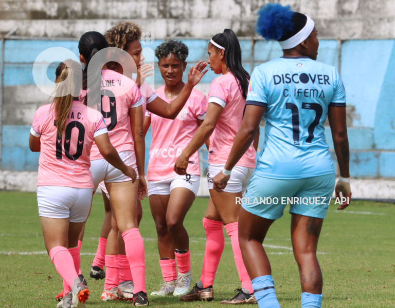 FBL-SUPERLIGA-FEMENINA-CATOLICA-NANAS