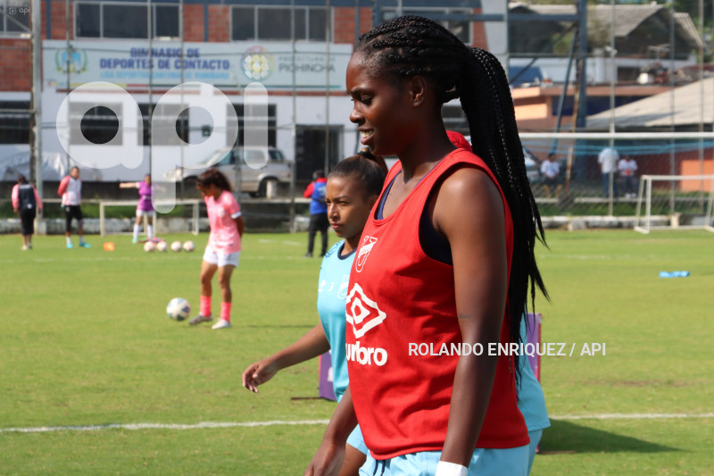 FBL-SUPERLIGA-FEMENINA-CATOLICA-NANAS