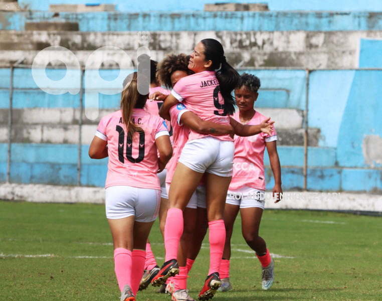 FBL-SUPERLIGA-FEMENINA-CATOLICA-NANAS