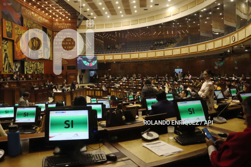 ASAMBLEA-RESOLUCION-EXPRESIONES-NOBOA
