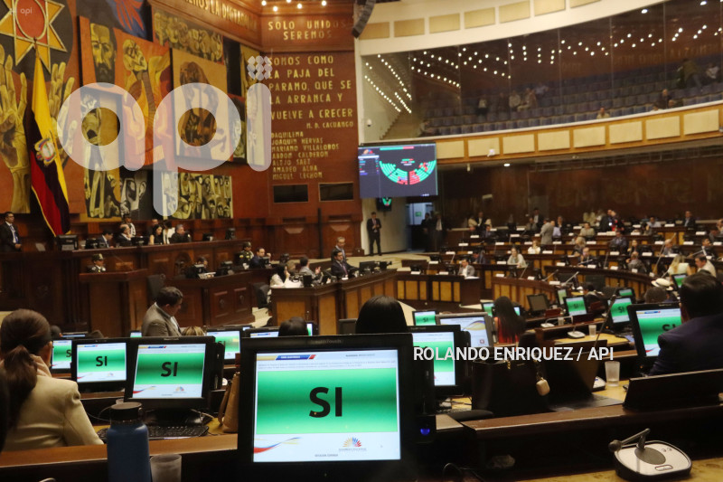ASAMBLEA-RESOLUCION-EXPRESIONES-NOBOA