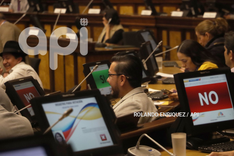ASAMBLEA-RESOLUCION-EXPRESIONES-NOBOA