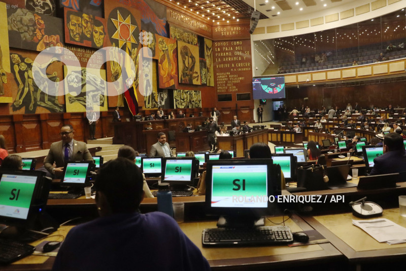 ASAMBLEA-RESOLUCION-EXPRESIONES-NOBOA