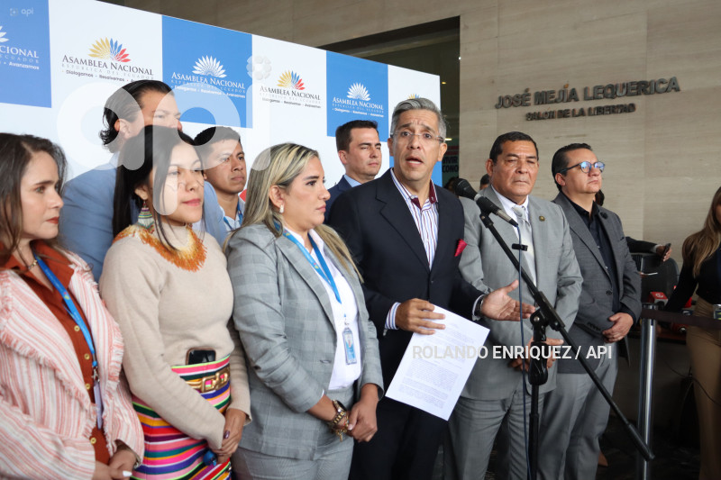 ASAMBLEA-RESOLUCION-EXPRESIONES-NOBOA