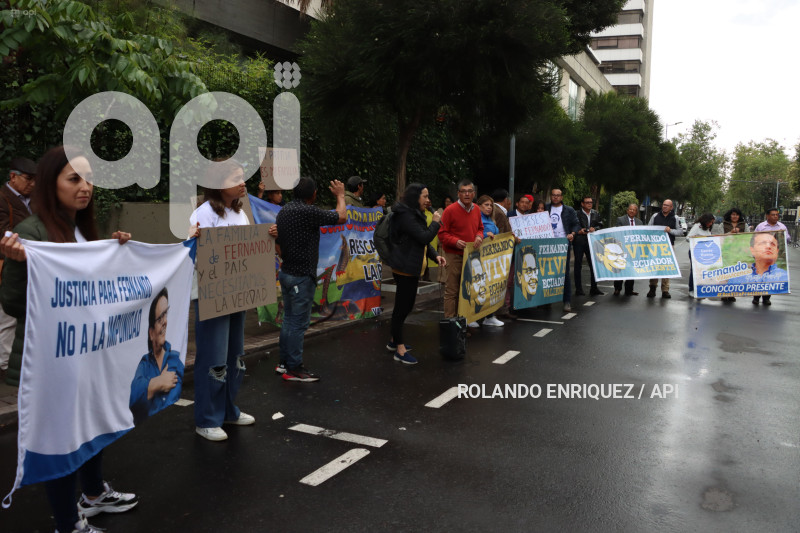 FAMILIARES-VILLAVICENCIO-FISCALIA